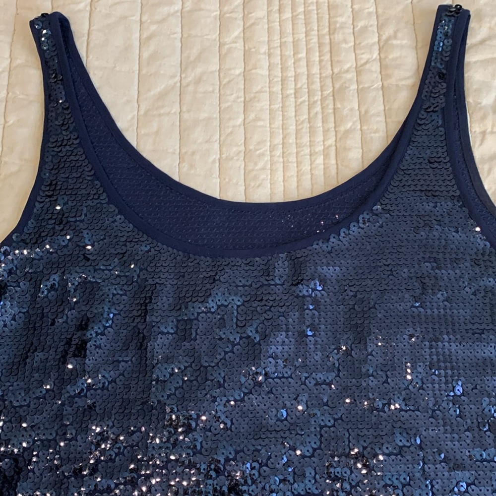 Club Monaco Midnight Blue Sleevless Cropped Sequined Top Size XS/ S